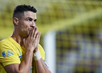 صحيفة: خلافات وخيبة أمل قد تُعجّل برحيل رونالدو عن النصر