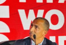 مروان تاج: “أوقفوا النقد”.. اللموشي نزيه و هذه هفوته الوحيدة